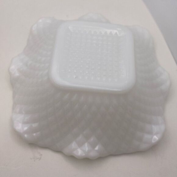 Vintage Square 6" White Milk Glass Ruffled Edge Diamond Design Bowl - Picture 4 of 5